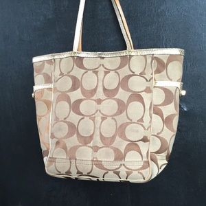 COACH LARGE HOBO BAG 10 inches wide, 12 inches tall, 6 inches Deep